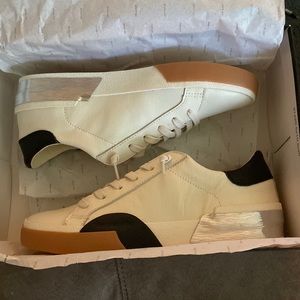 Dolce Vita sneakers